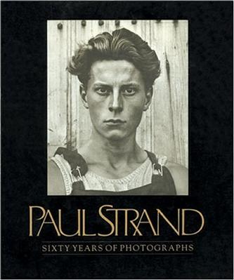 обложка книги Paul Strand: Sixty Years of Photographs (Aperture Monograph) книга Paul Strand: Sixty Years of Photographs (Aperture Monograph), автор: Paul Strand, Calvin Tomkins